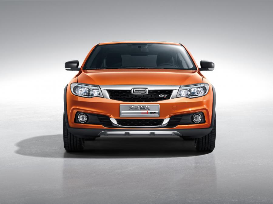  Qoros 3 GT 2016 года  (фото 4 из 7)